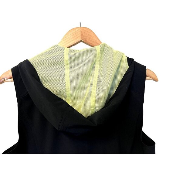 Chico's Zenergy Hooded Black Zip Up Vest - Picture 7 of 12